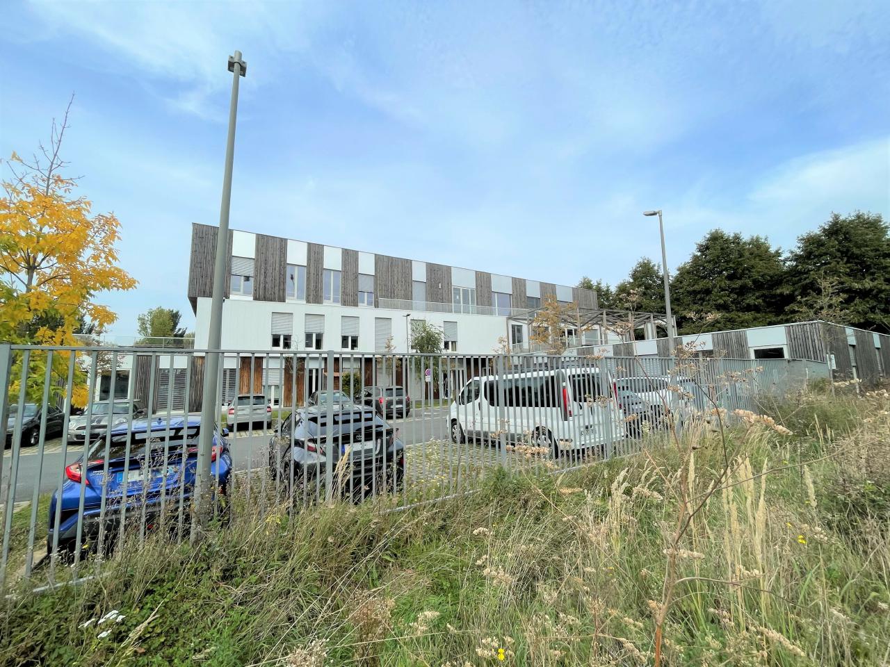 Bureau Villeneuve-d'Ascq 2449m² Location bureau Villeneuve-d'Ascq Nord OLBUR2316000 2